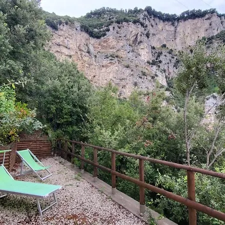 La Casetta Nel Bosco, Vakantiehuis Amalfi