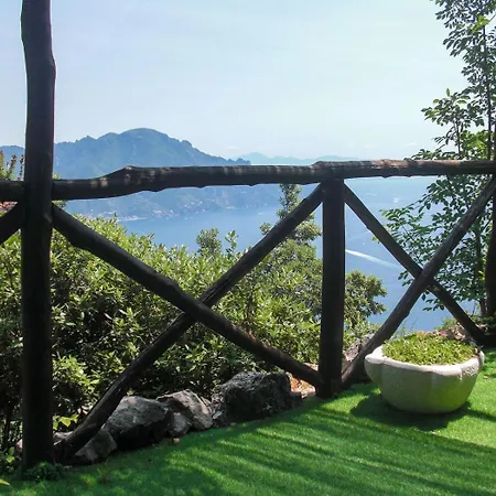 La Casetta Nel Bosco, Holiday home Amalfi