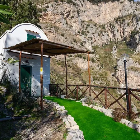 La Casetta Nel Bosco, Holiday home *