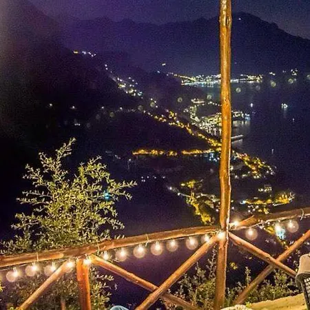 La Casetta Nel Bosco, Holiday home
